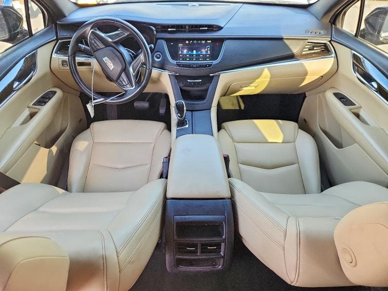 2019 CADILLAC XT5 8