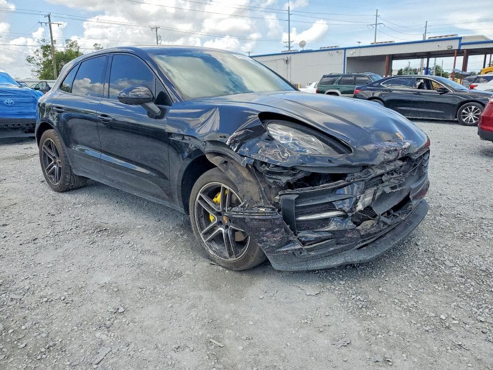 2021 PORSCHE MACAN 4