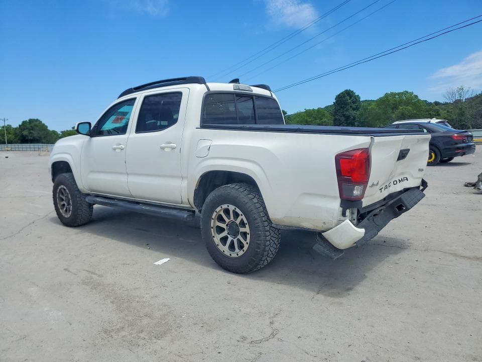 2022 TOYOTA TACOMA SR V6 2