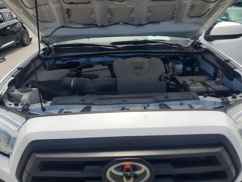 2022 TOYOTA TACOMA SR V6 11