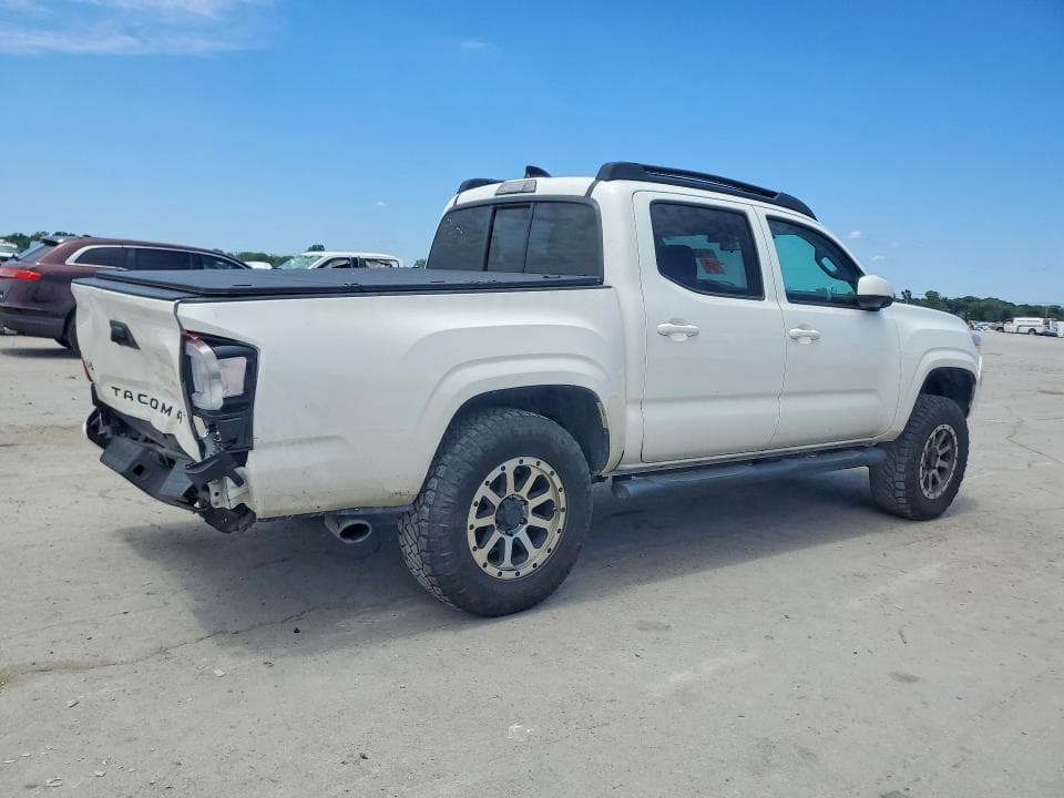 2022 TOYOTA TACOMA SR V6 3