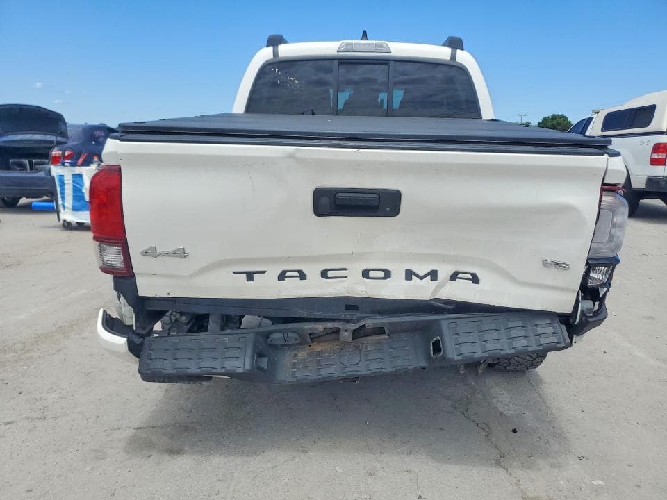 2022 TOYOTA TACOMA SR V6 6