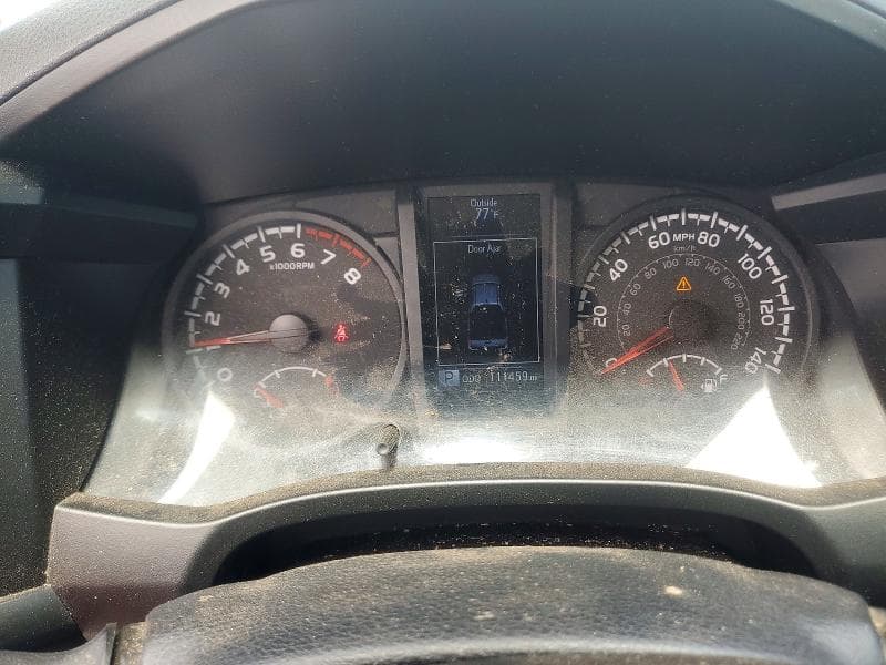 2022 TOYOTA TACOMA SR V6 9
