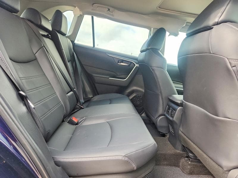 2024 TOYOTA RAV4 XLE PREMIUM 11