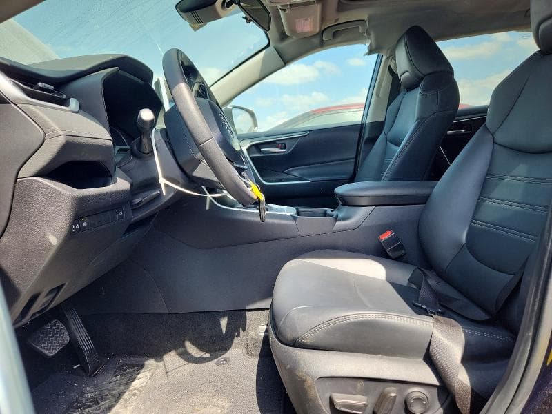 2024 TOYOTA RAV4 XLE PREMIUM 7