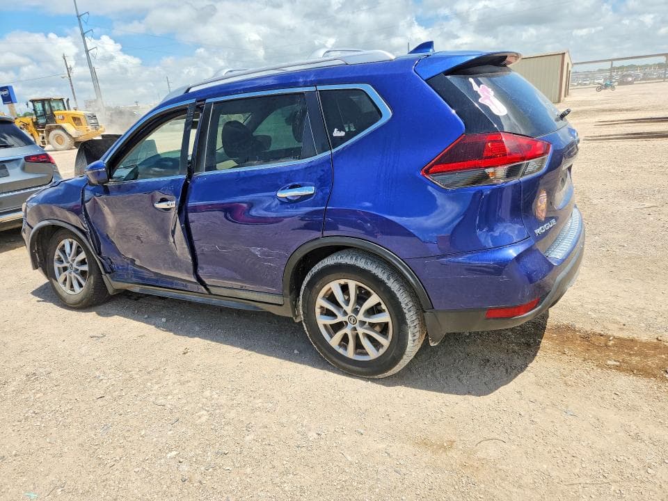 2018 NISSAN ROGUE SV 2