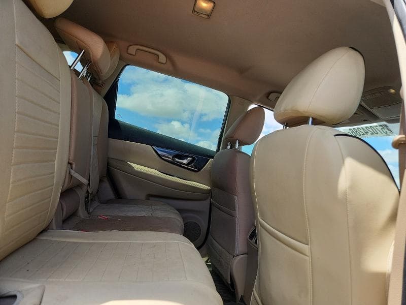 2018 NISSAN ROGUE SV 11