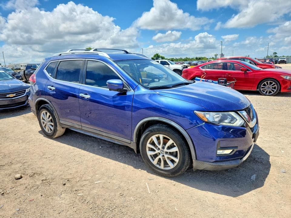 2018 NISSAN ROGUE SV 4