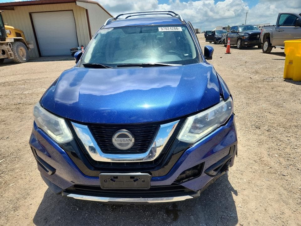 2018 NISSAN ROGUE SV 5