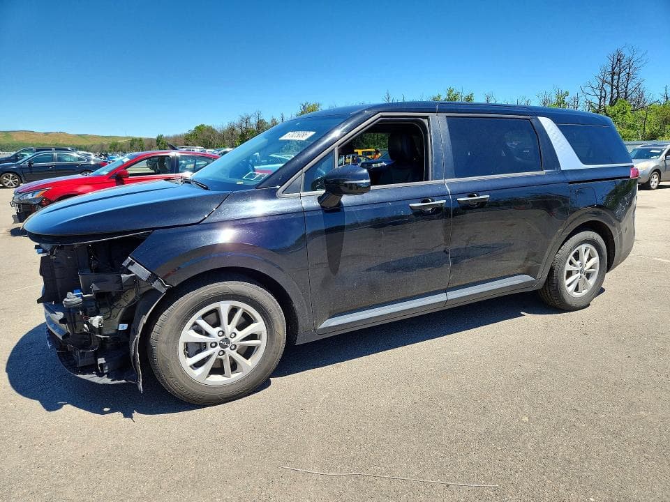 2022 KIA CARNIVAL LX - 1
