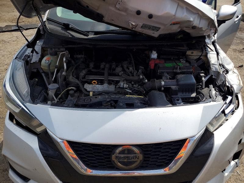 2021 NISSAN VERSA 11