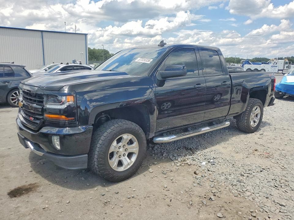 2017 CHEVROLET SILVERADO K1500 LT - 1