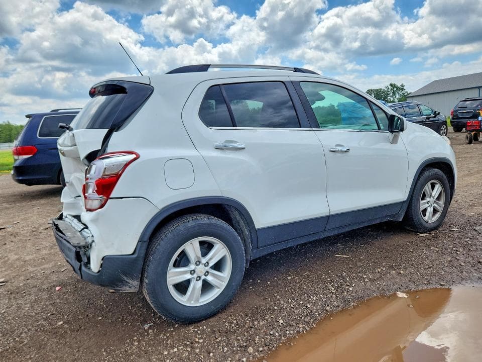 2017 CHEVROLET TRAX 1LT 3