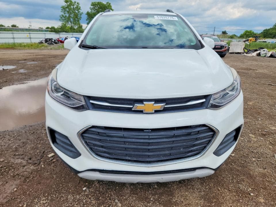 2017 CHEVROLET TRAX 1LT 5