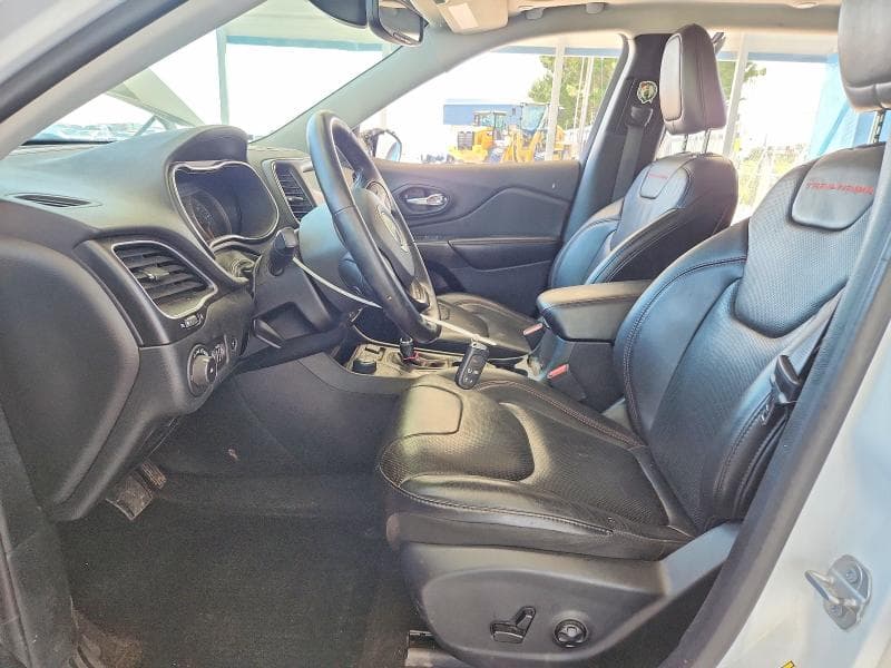 2019 JEEP CHEROKEE TRAILHAWK 7