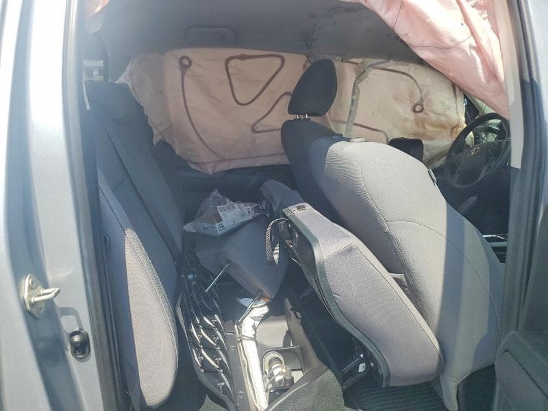 2019 TOYOTA TACOMA SR V6 10