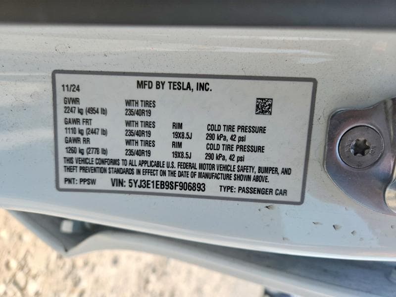2025 TESLA MODEL 3 12