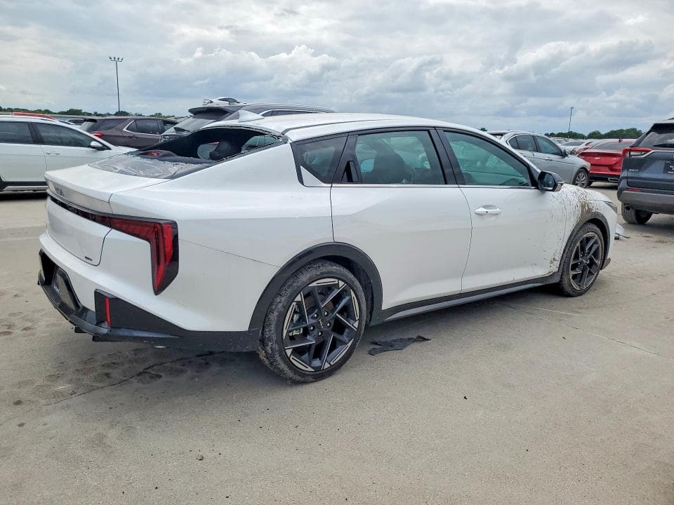 2025 KIA K4 GT LINE 3
