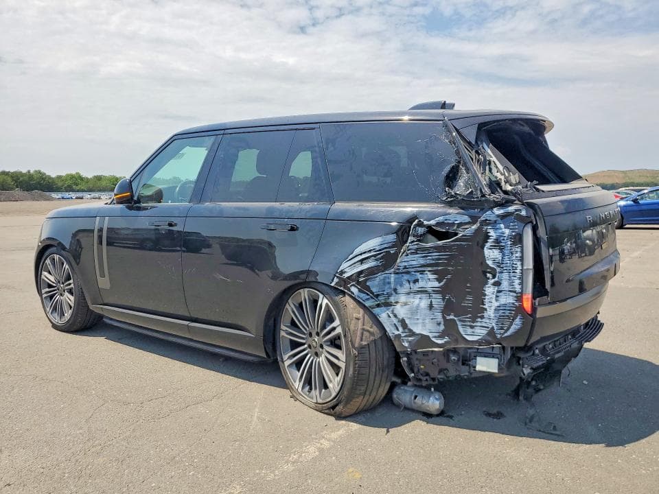 2025 LAND ROVER RANGE ROVER SE 2
