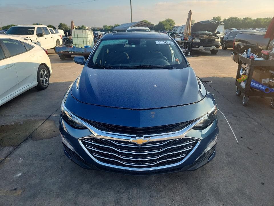 2024 CHEVROLET MALIBU LT 5