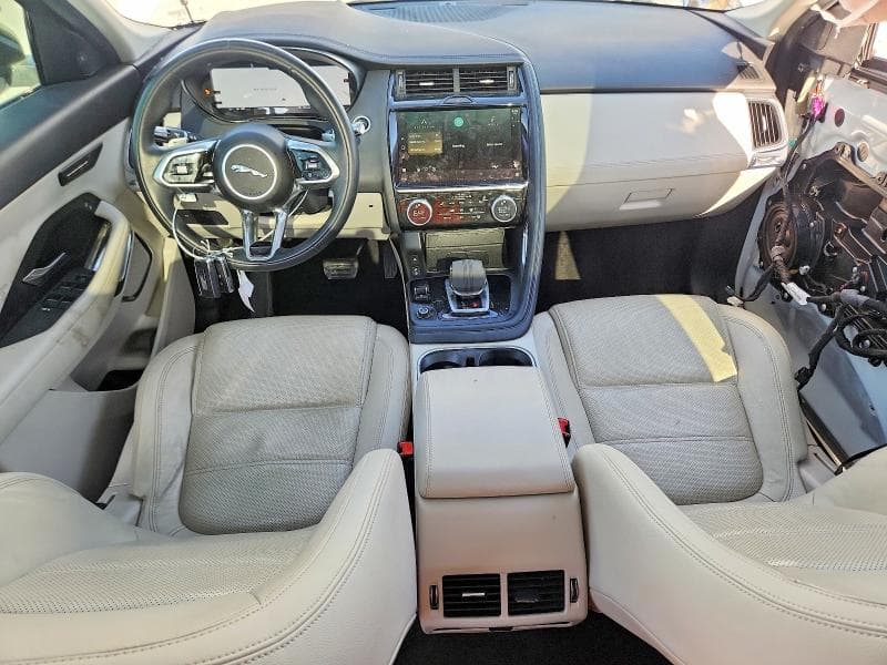 2021 JAGUAR E-PACE SE 8