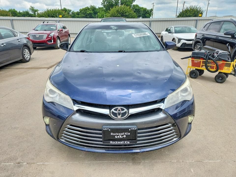 2017 TOYOTA CAMRY XLE XLE 5