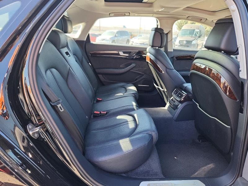 2017 AUDI A8 L QUATTRO 10