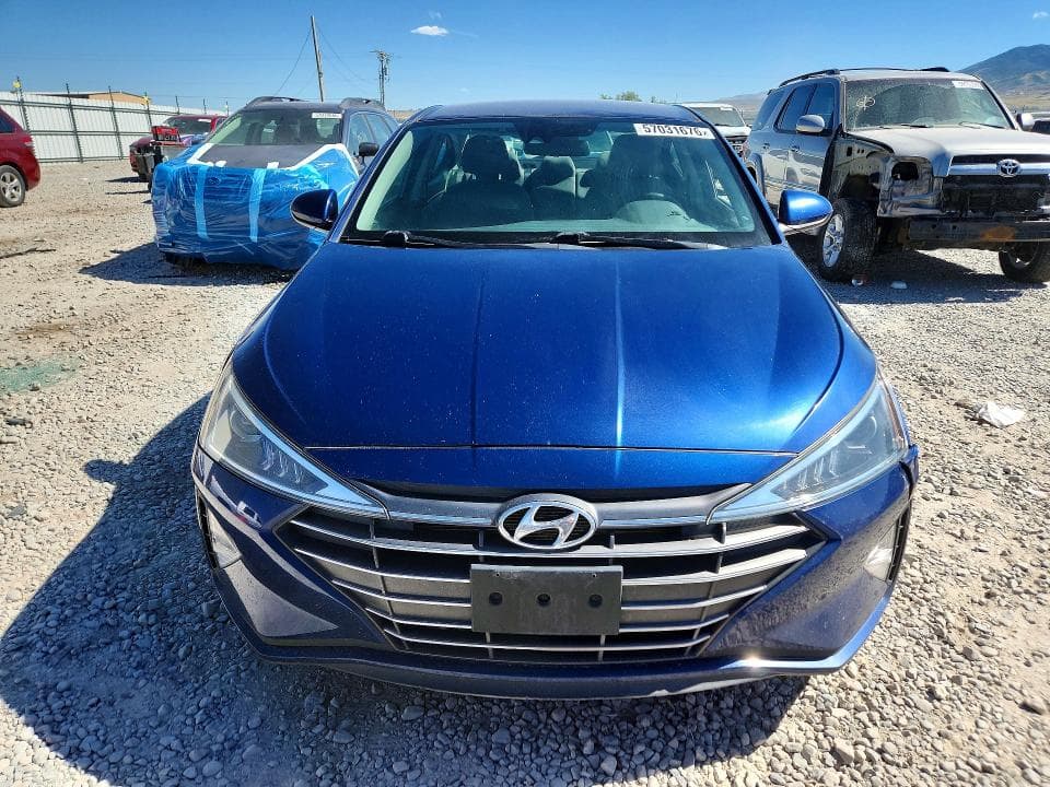 2020 HYUNDAI ELANTRA SEL 5