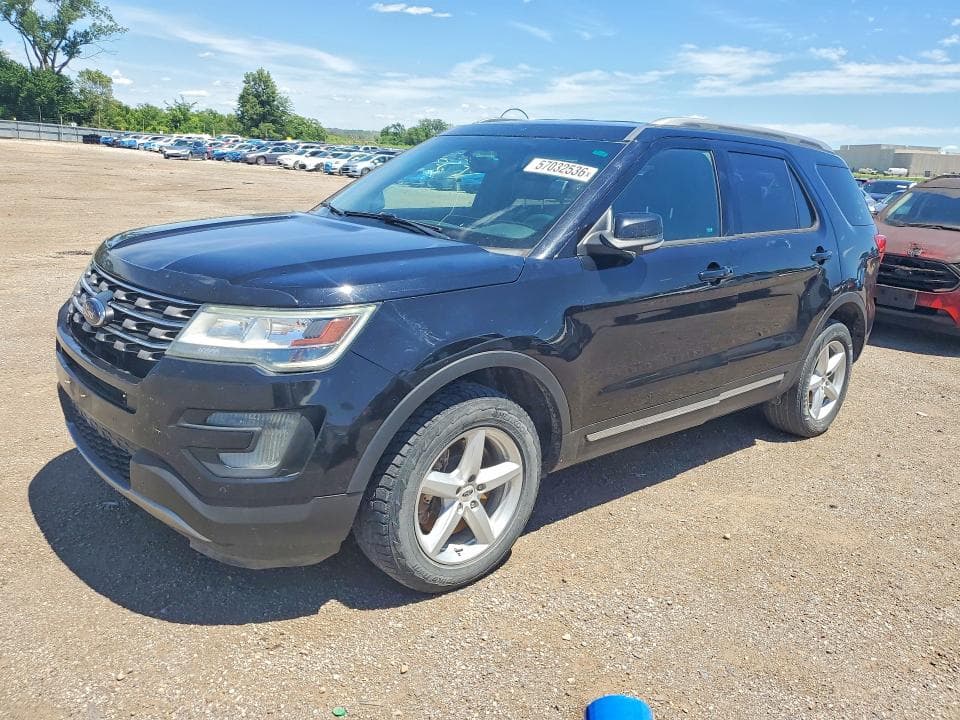 2017 FORD EXPLORER XLT - 1