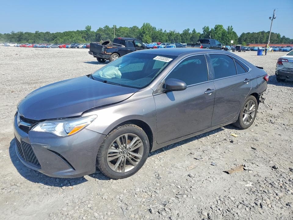 2017 TOYOTA CAMRY SE - 1