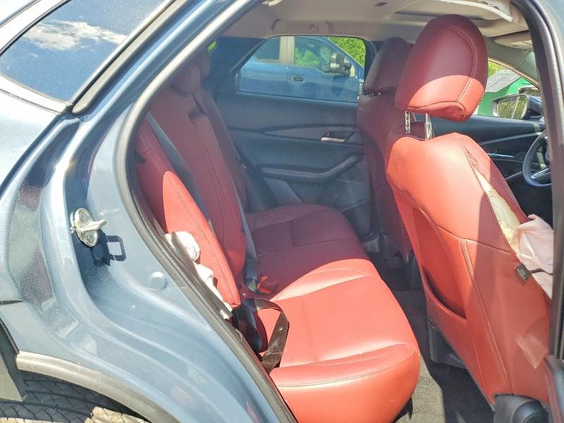 2025 MAZDA CX-30 PREFERRED 10
