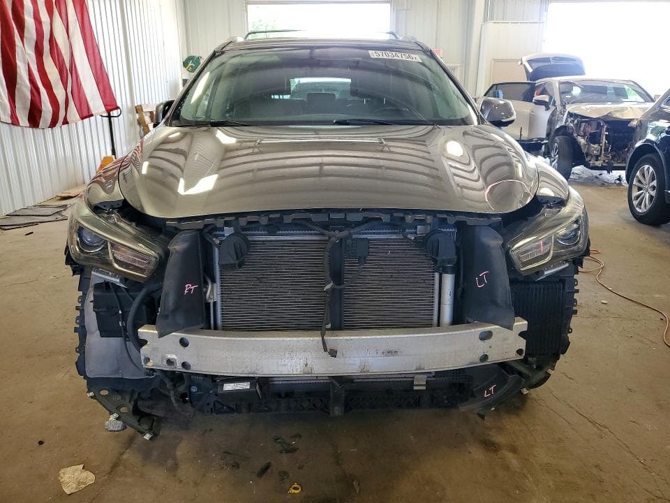 2018 INFINITI QX60 BASE 5