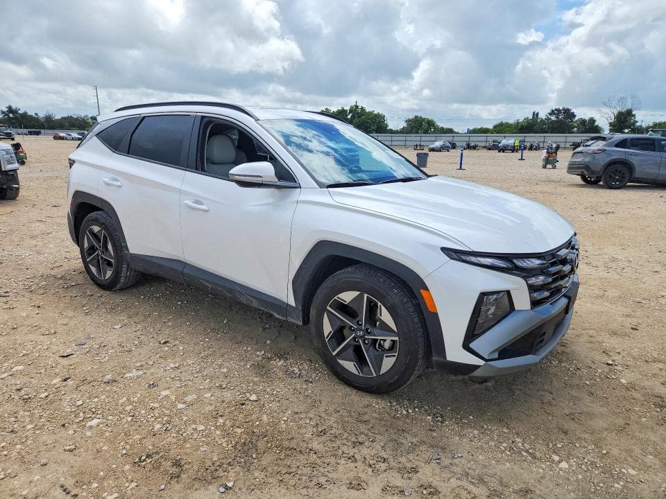 2025 HYUNDAI TUCSON SEL 4
