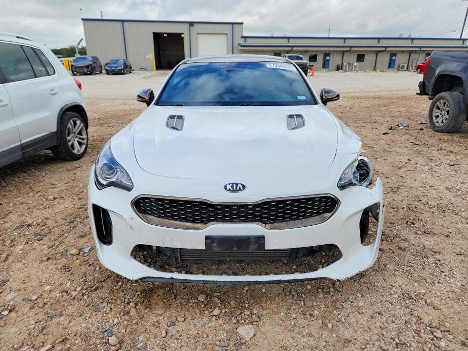 2020 KIA STINGER GT-LINE 5