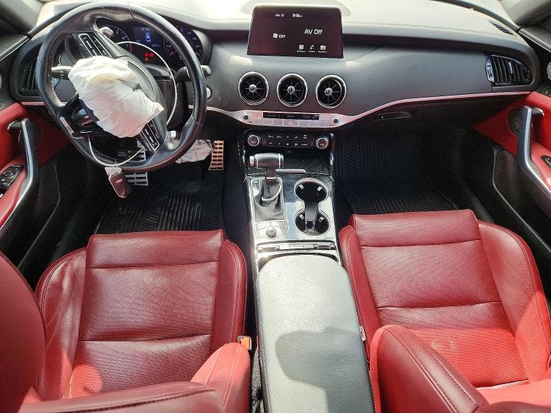 2020 KIA STINGER GT-LINE 8