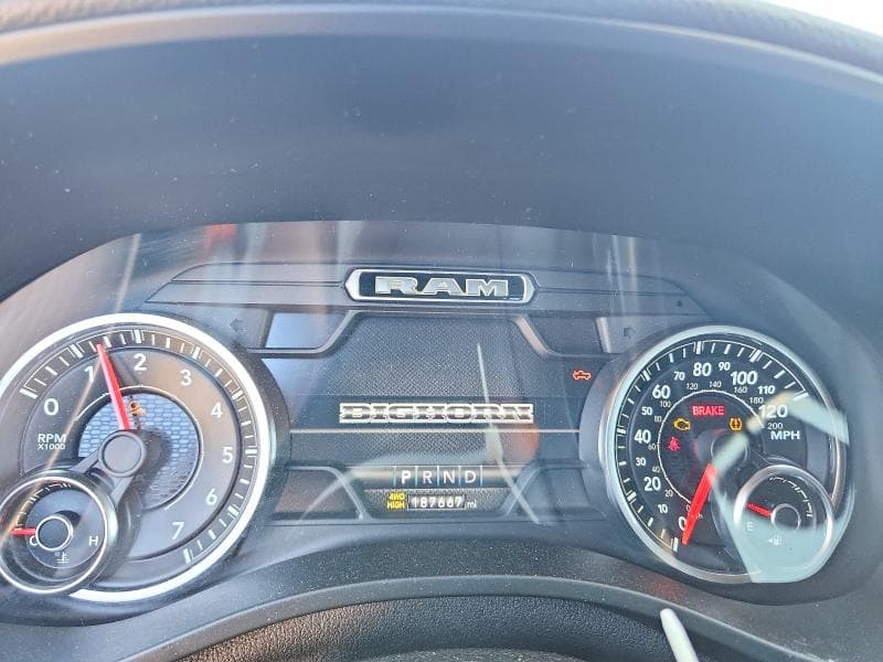 2019 RAM 1500 BIG HORN 9