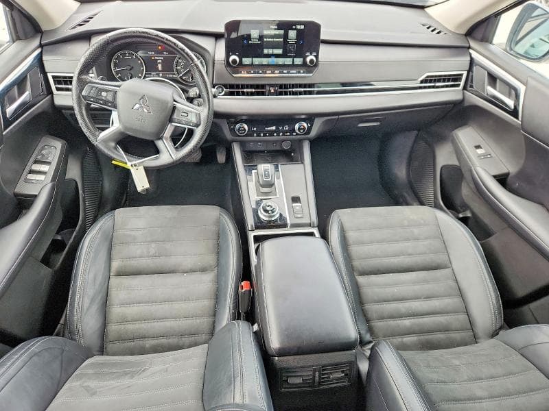 2022 MITSUBISHI OUTLANDER SE 8