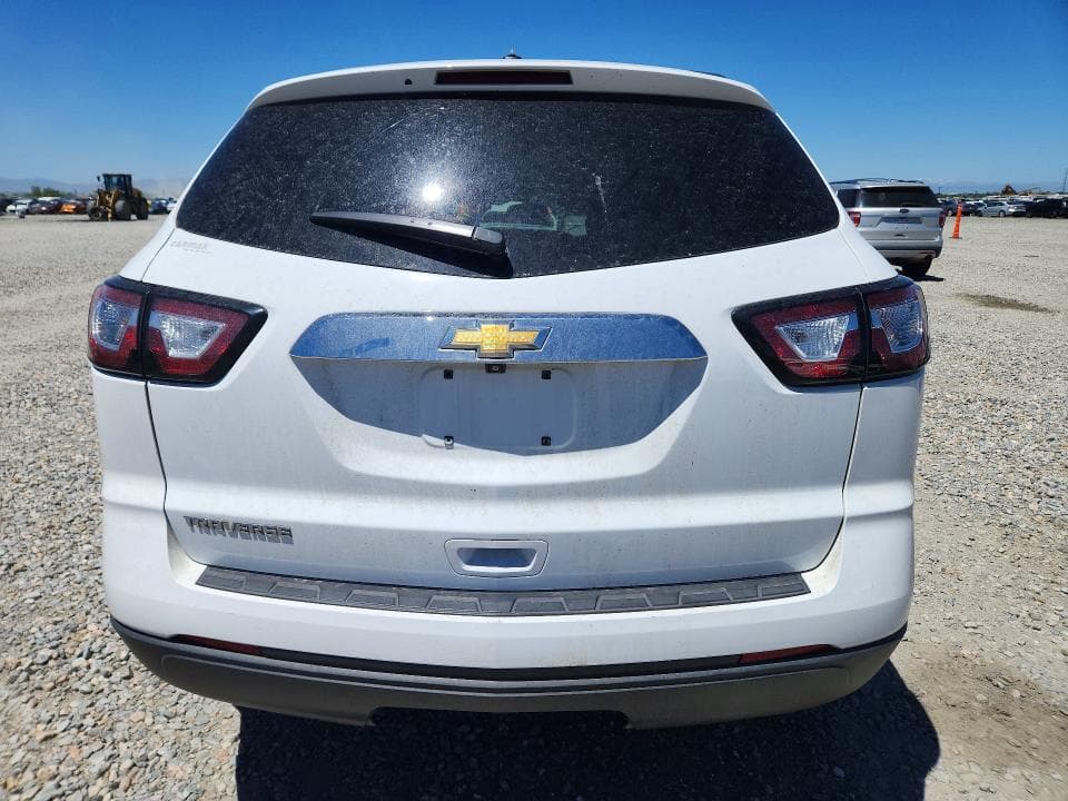 2017 CHEVROLET TRAVERSE LS 6