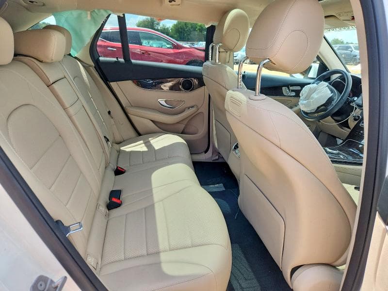 2019 MERCEDES-BENZ GLC 300 11