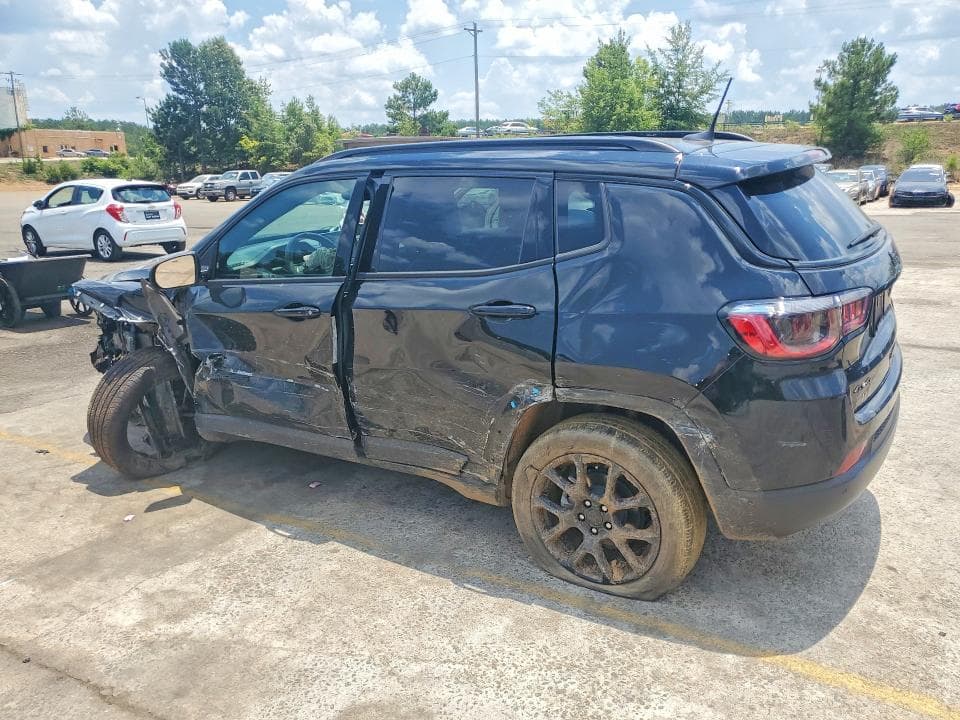2023 JEEP COMPASS LATITUDE 2