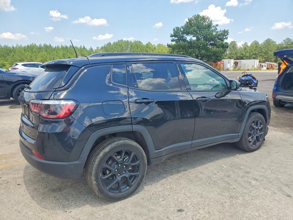 2023 JEEP COMPASS LATITUDE 3