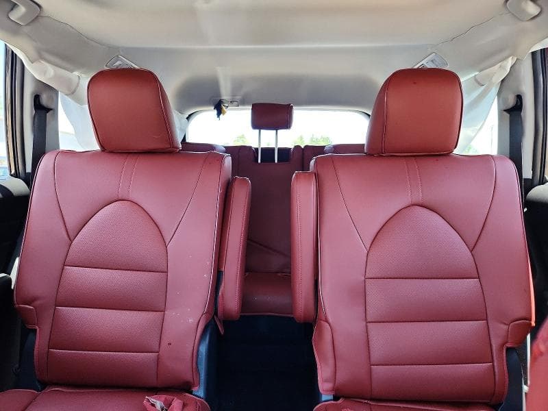 2025 TOYOTA GRAND HIGHLANDER XLE 10