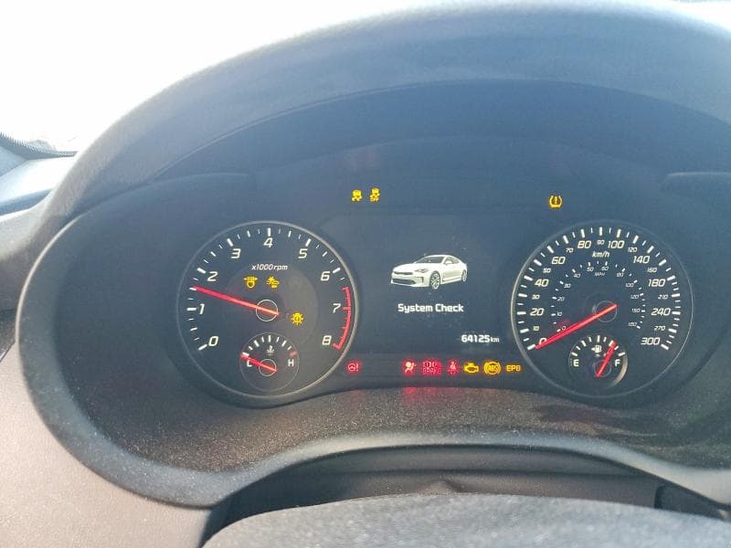 2019 KIA STINGER GT2 9
