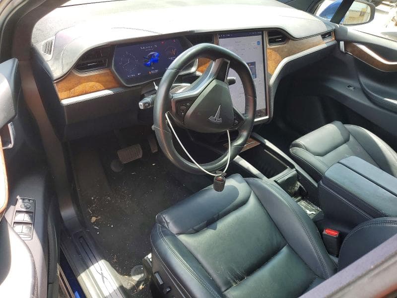 2020 TESLA MODEL X 8