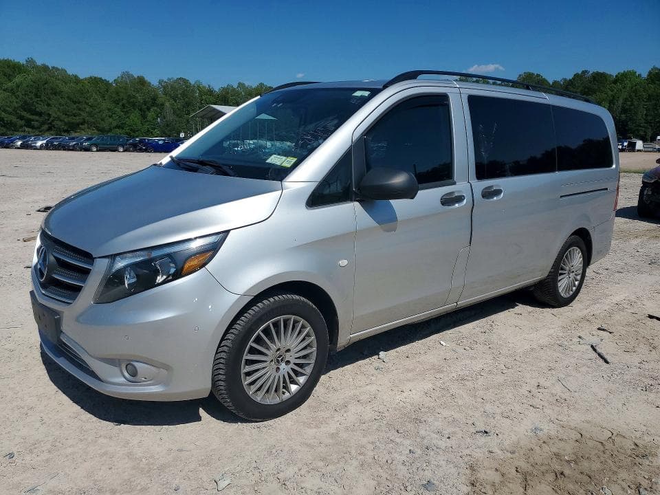 2019 MERCEDES-BENZ METRIS - 1