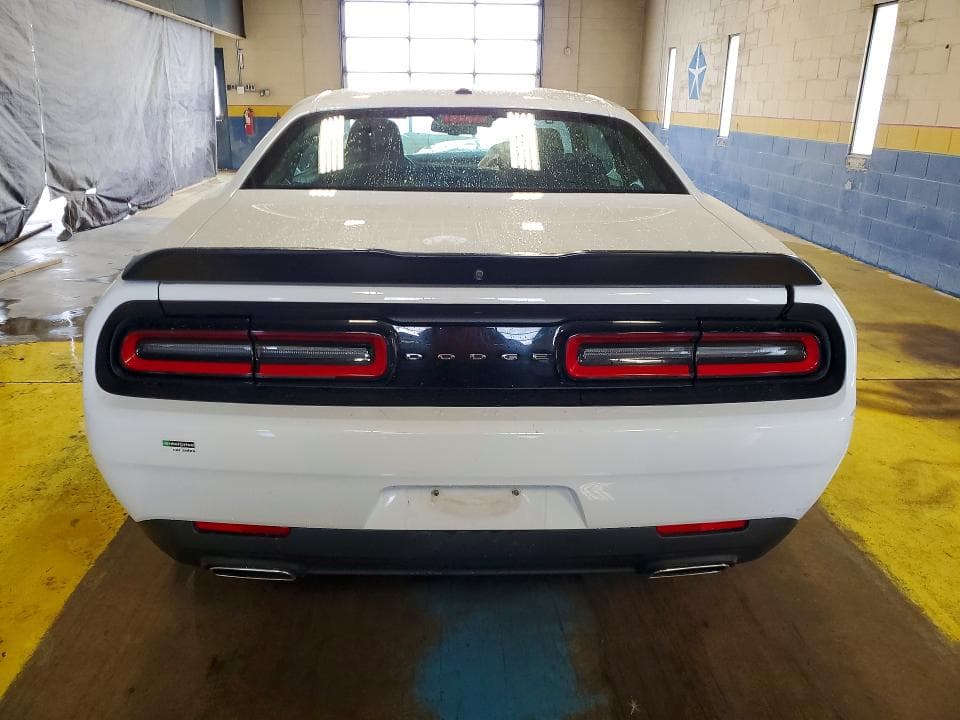 2023 DODGE CHALLENGER SXT 6