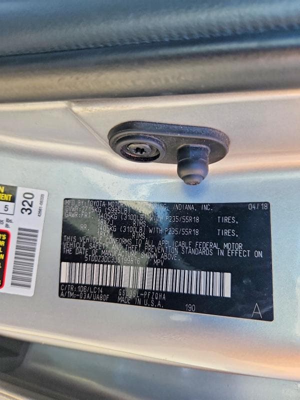 2018 TOYOTA SIENNA XLE 7-PASSENGER 13