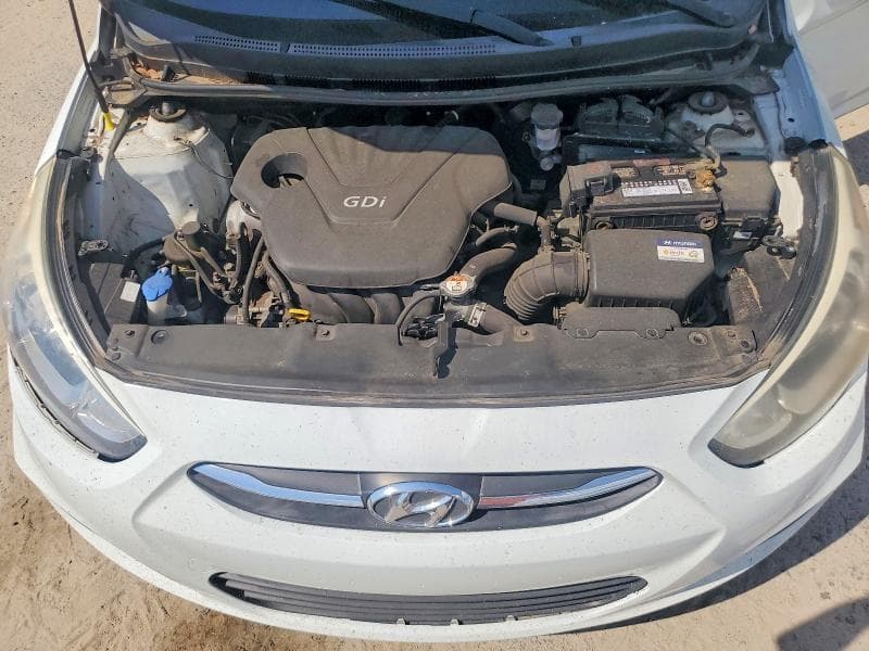 2016 HYUNDAI ACCENT SE 11