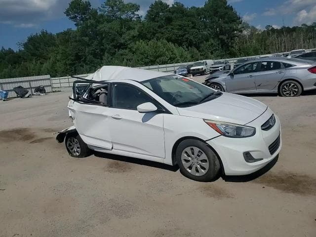 2016 HYUNDAI ACCENT SE 13