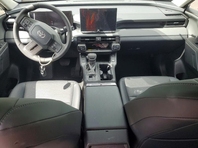 2026 TOYOTA RAV4 XLE PREMIUM XLE PREMIUM 8